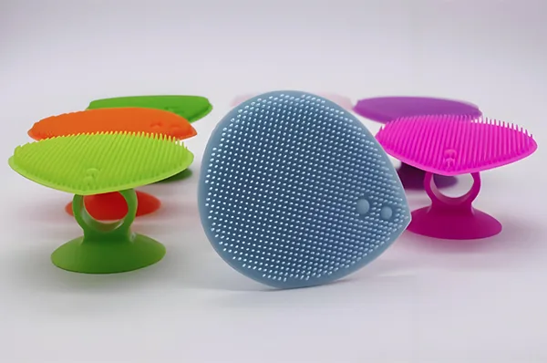 How to Source Face Scrubbers via Alibaba, B2B Sites & Trade Shows