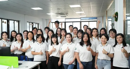 Professional Team at Beaut-LOHAS Factory
